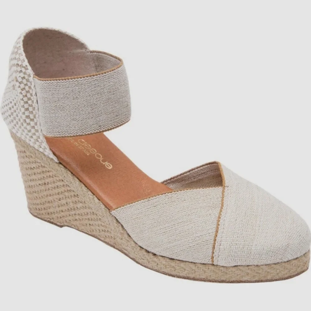 Andre Assous Women's Beige Anouka Wedge Espadrilles Shoes